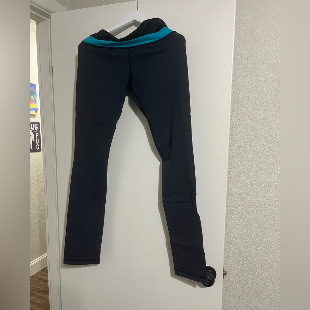 Lululemon straight leg legging
